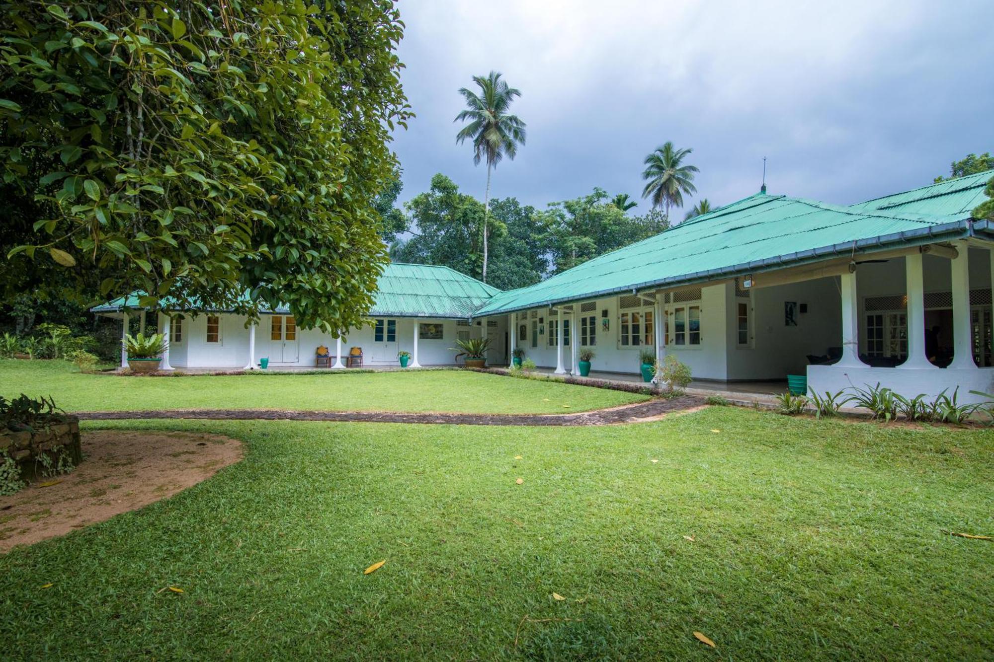 Udapola Bungalow By Lalan Leisure Deraniyagala Exterior photo